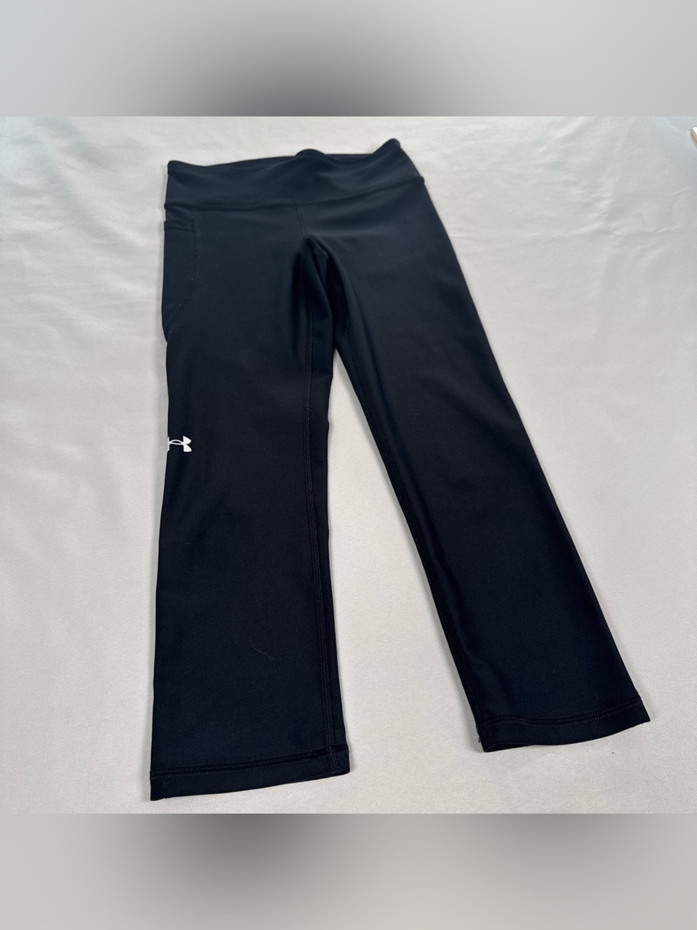 Under Armour Heat Gear Capri Leggings Women’s Size XS Black Compression Pants - Picture 2 of 9